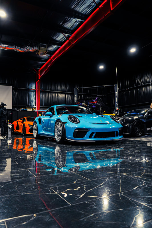 Porsche on VT Forged wheels